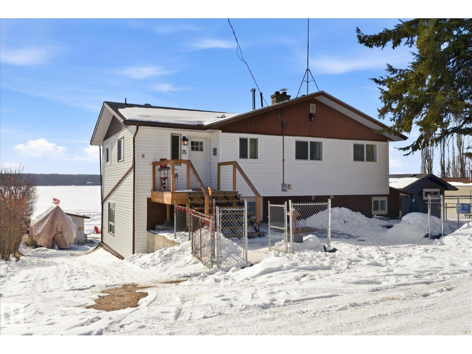 75 Lakeshore Av South View