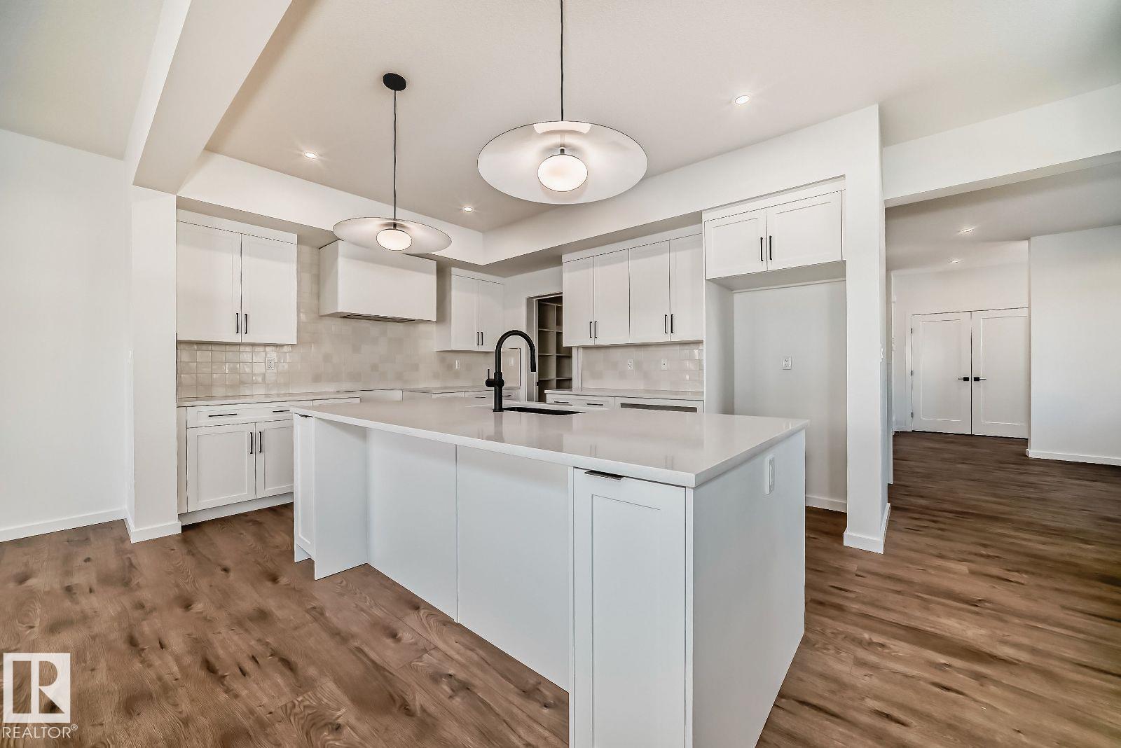 1365 AINSLIE WD SW