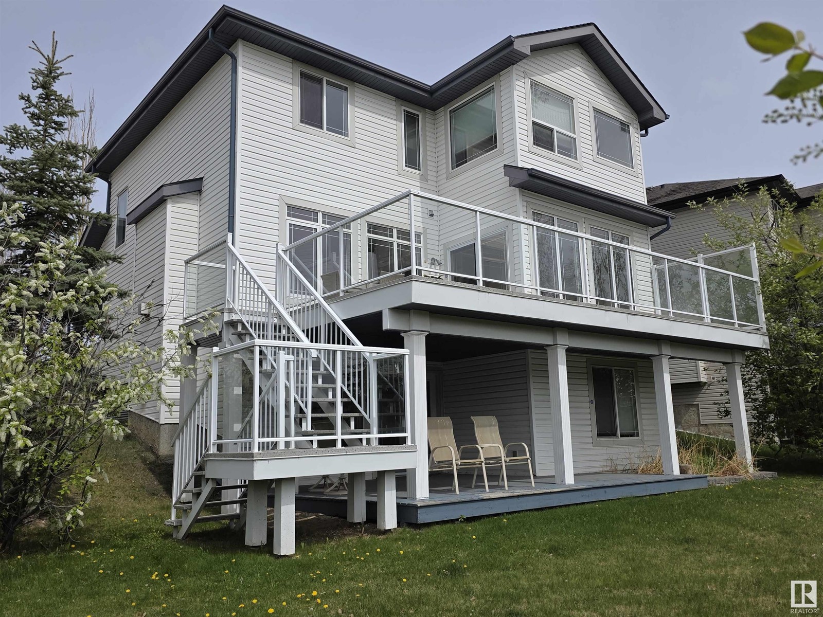 8403 5 AV SW