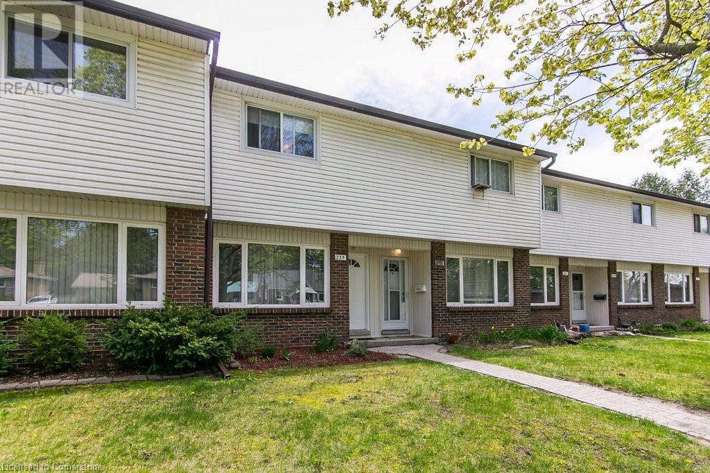 235 FERGUS Avenue