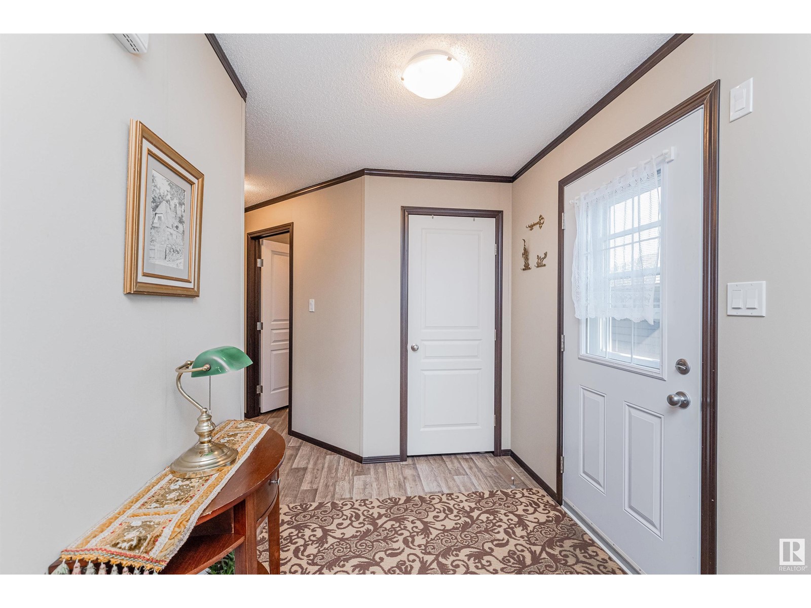 13 Laurel DR