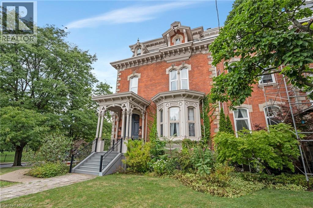 46 HERKIMER Street Unit# 2
