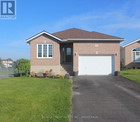 151 MACDOUGALL DRIVE Loyalist (Amherstview) ON K7N0A2