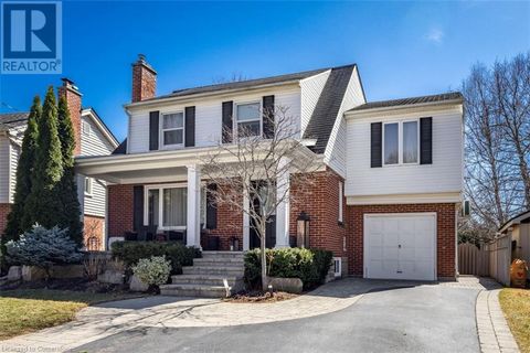 2064 WELLINGTON Avenue Burlington ON L7R1P3