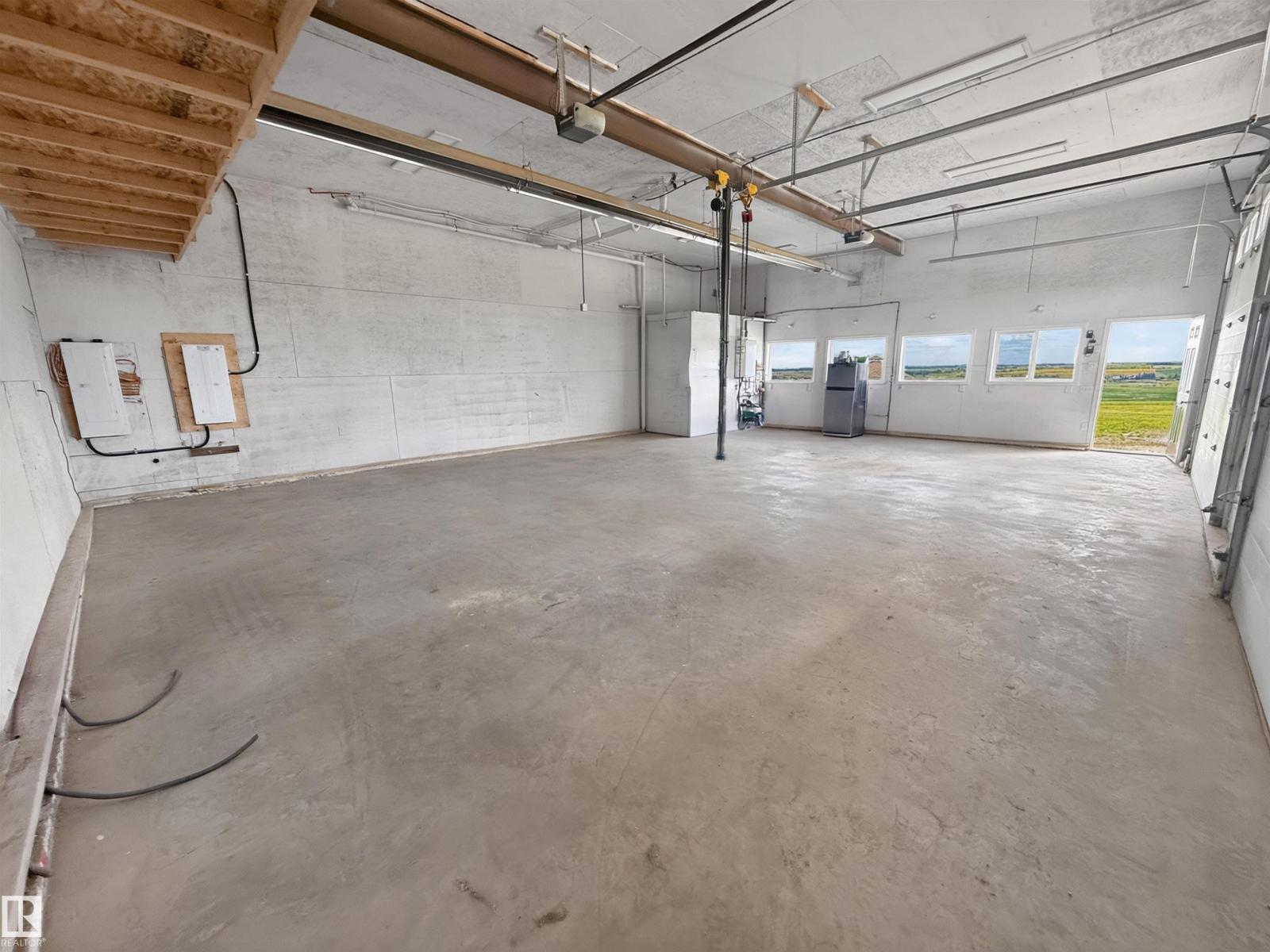 55301 Range Road 272