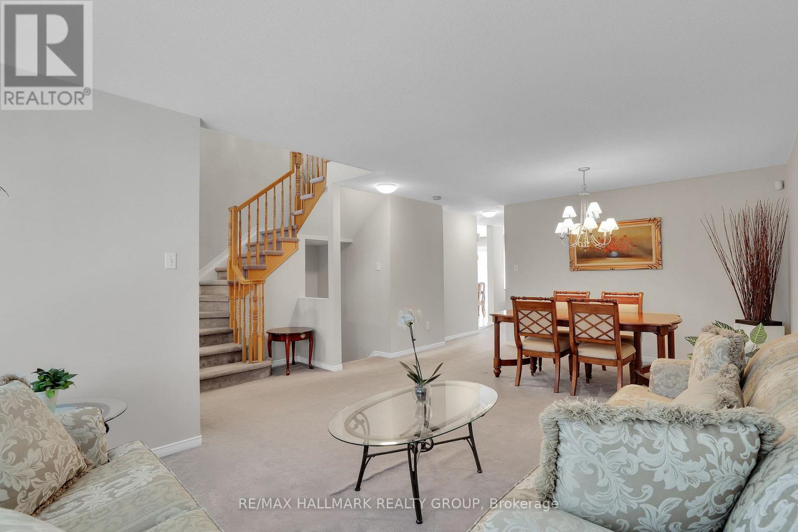 634 AQUAVIEW DRIVE