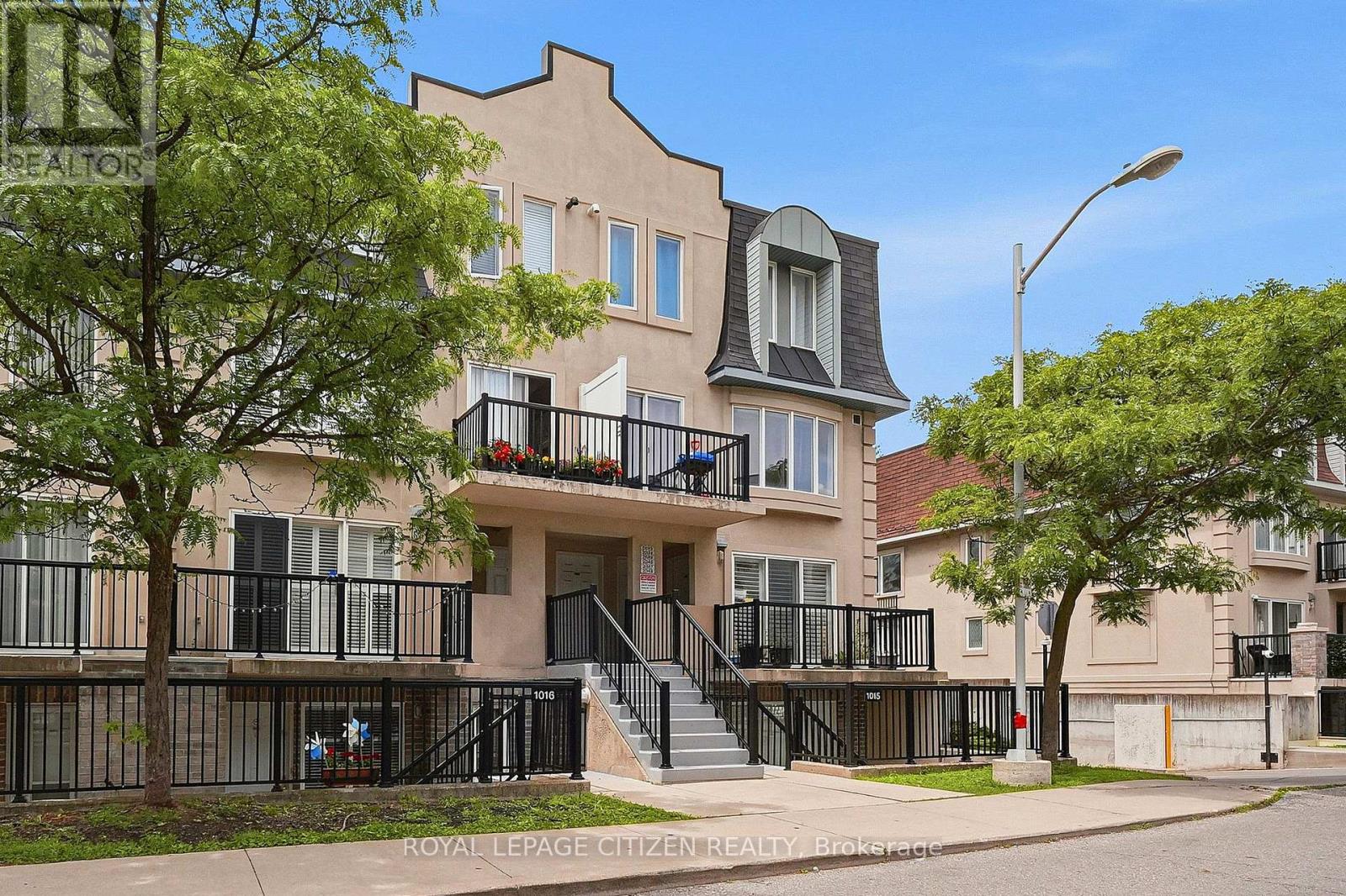 2048 - 75 GEORGE APPLETON WAY