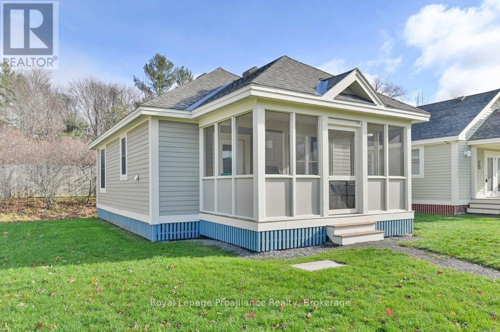 Photo 1 of 21 — 48 MEADOW VIEW LANE, Prince Edward County (Athol Ward), ON K0K1P0