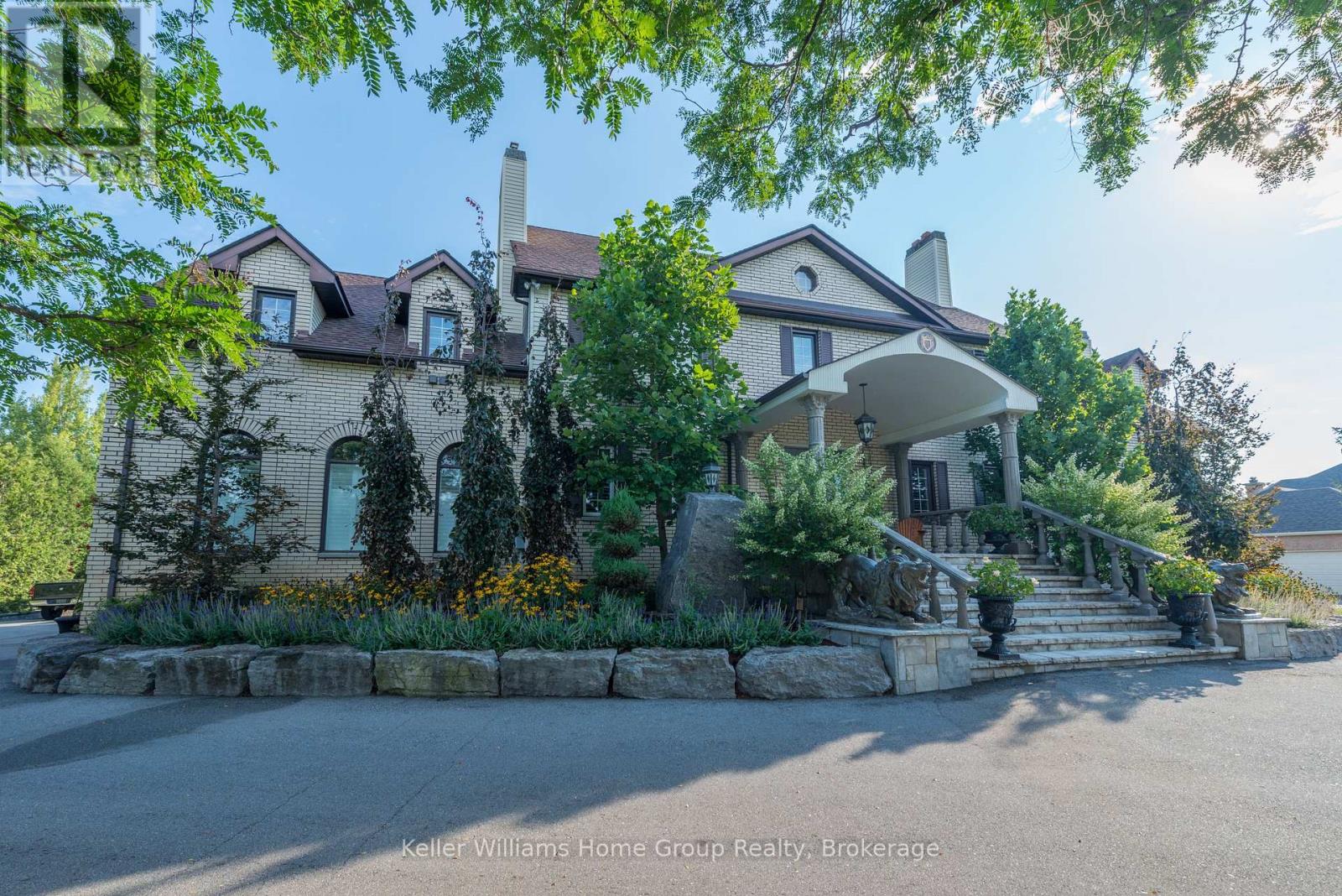 71 MAE COURT