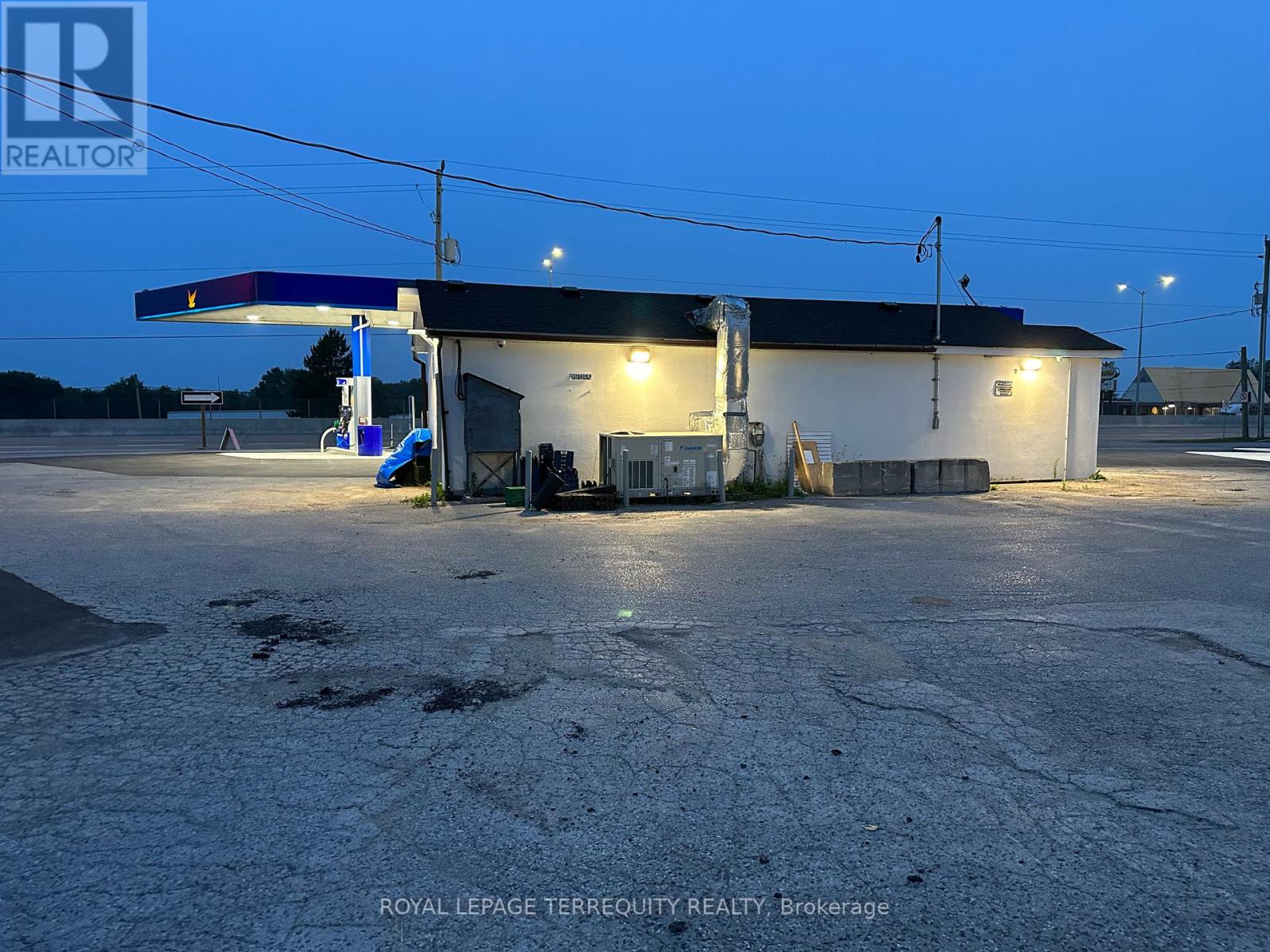 3367 HWY NO 115/35