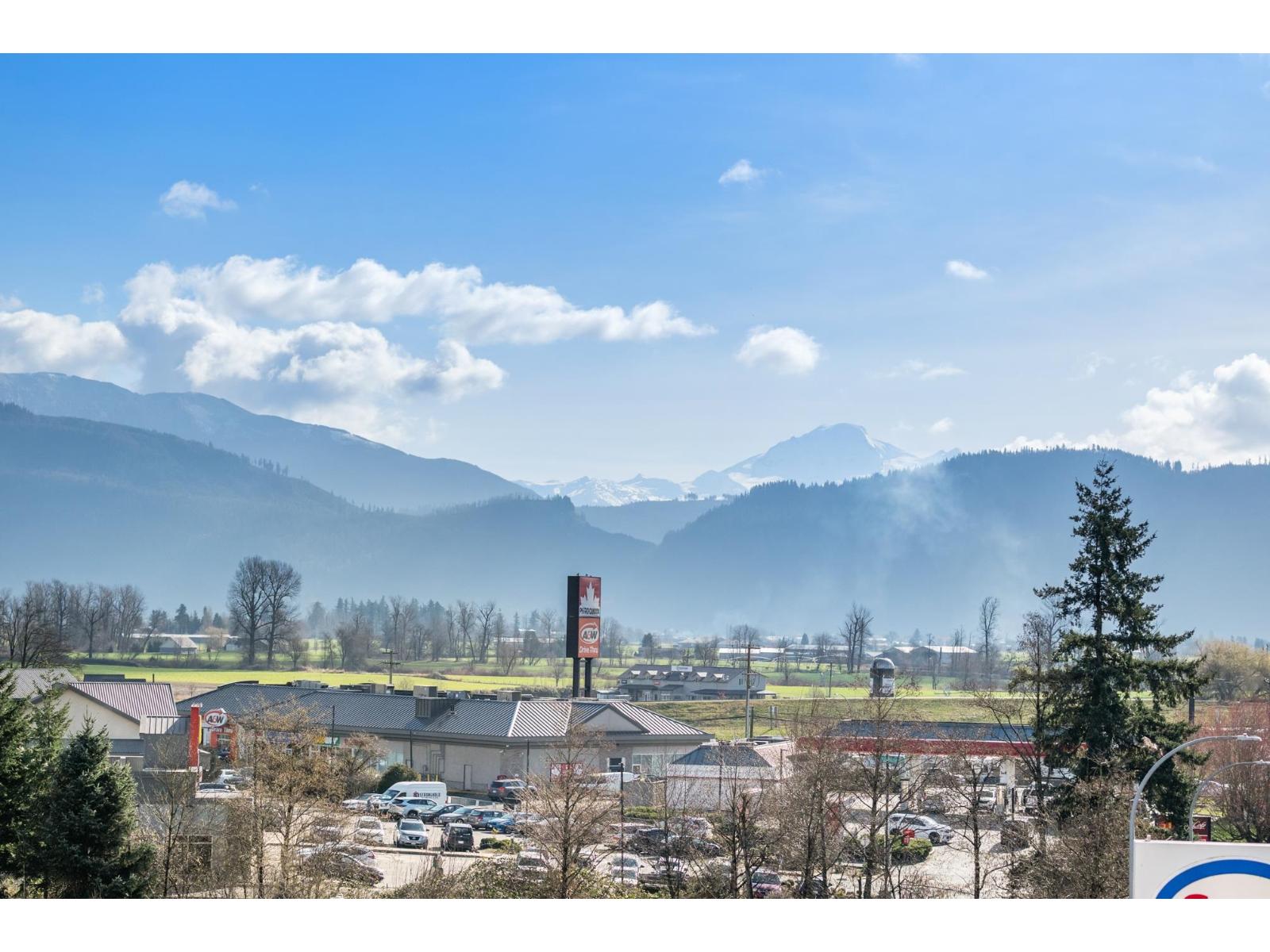 217 2242 WHATCOM ROAD