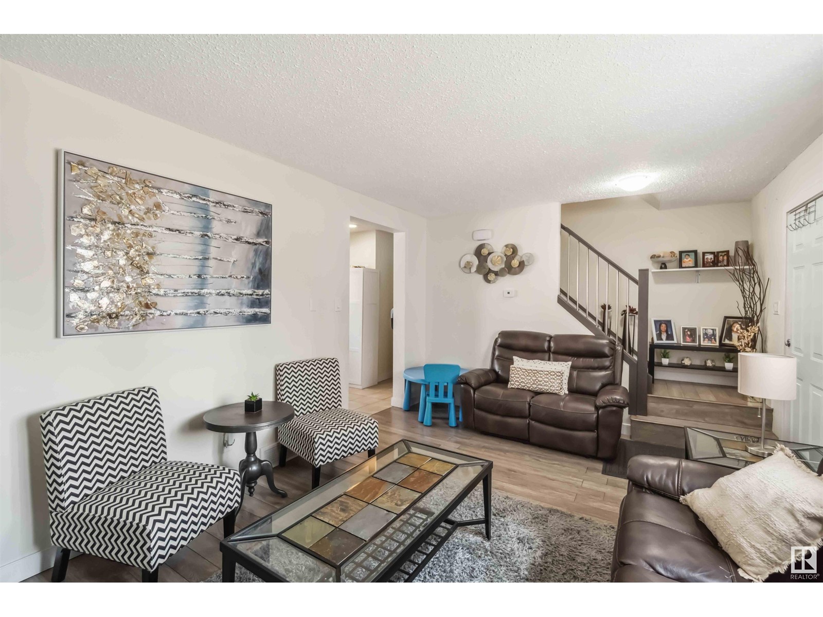 308 HERMITAGE RD NW