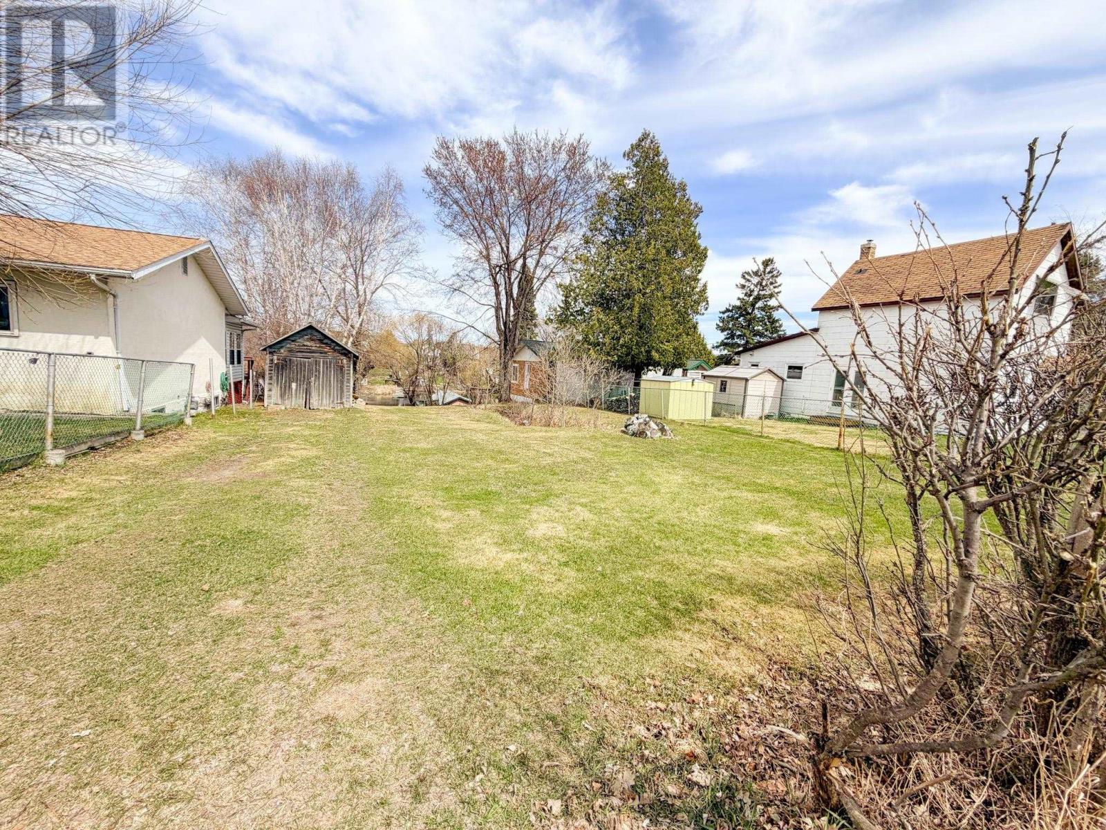 718 RIVER DRIVE
