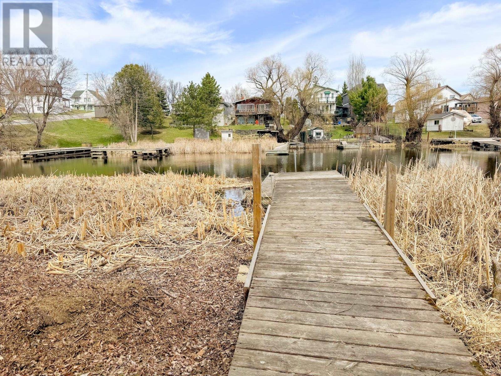 718 RIVER DRIVE