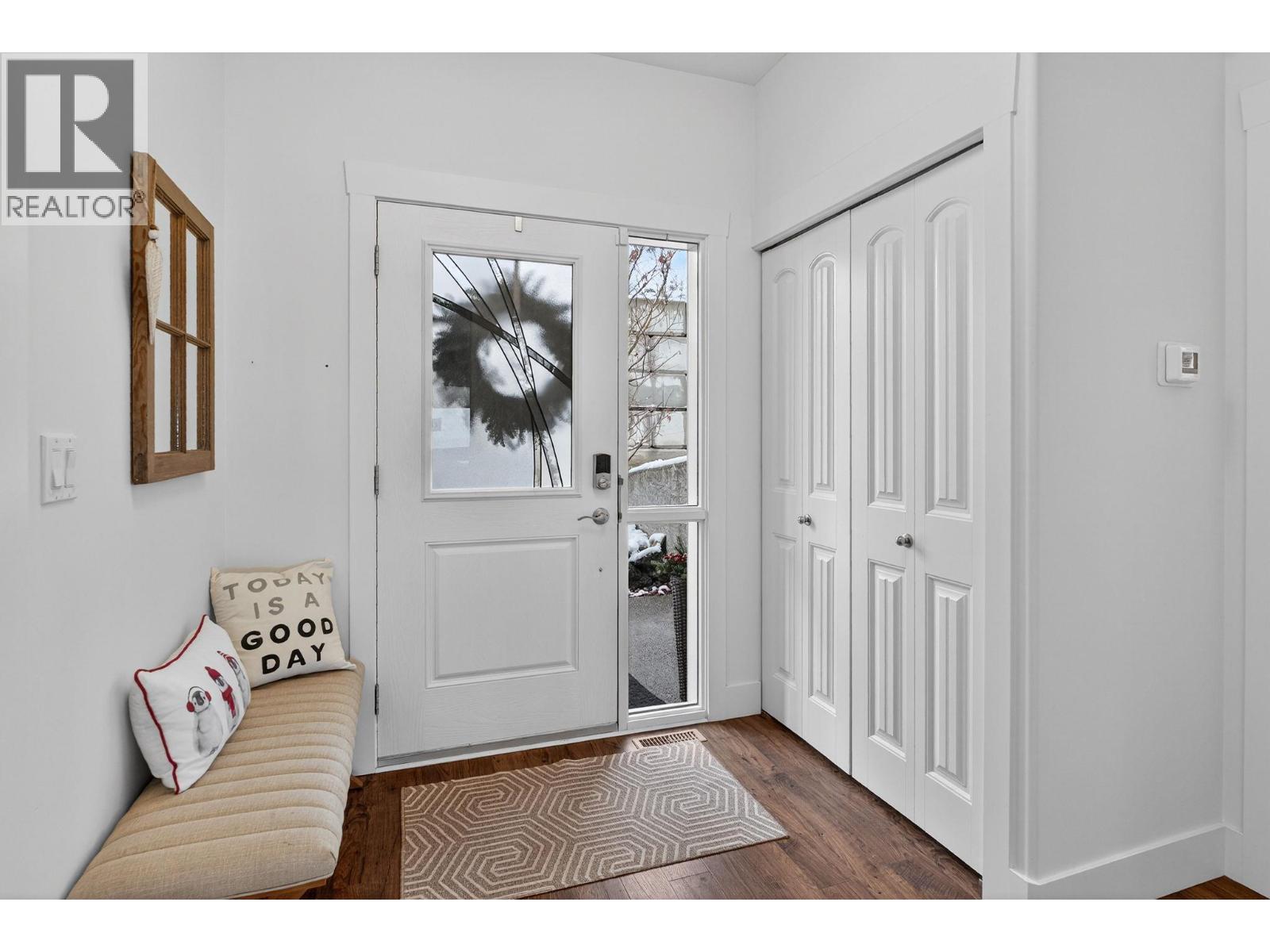 1040 Mt Revelstoke Place Unit# 32