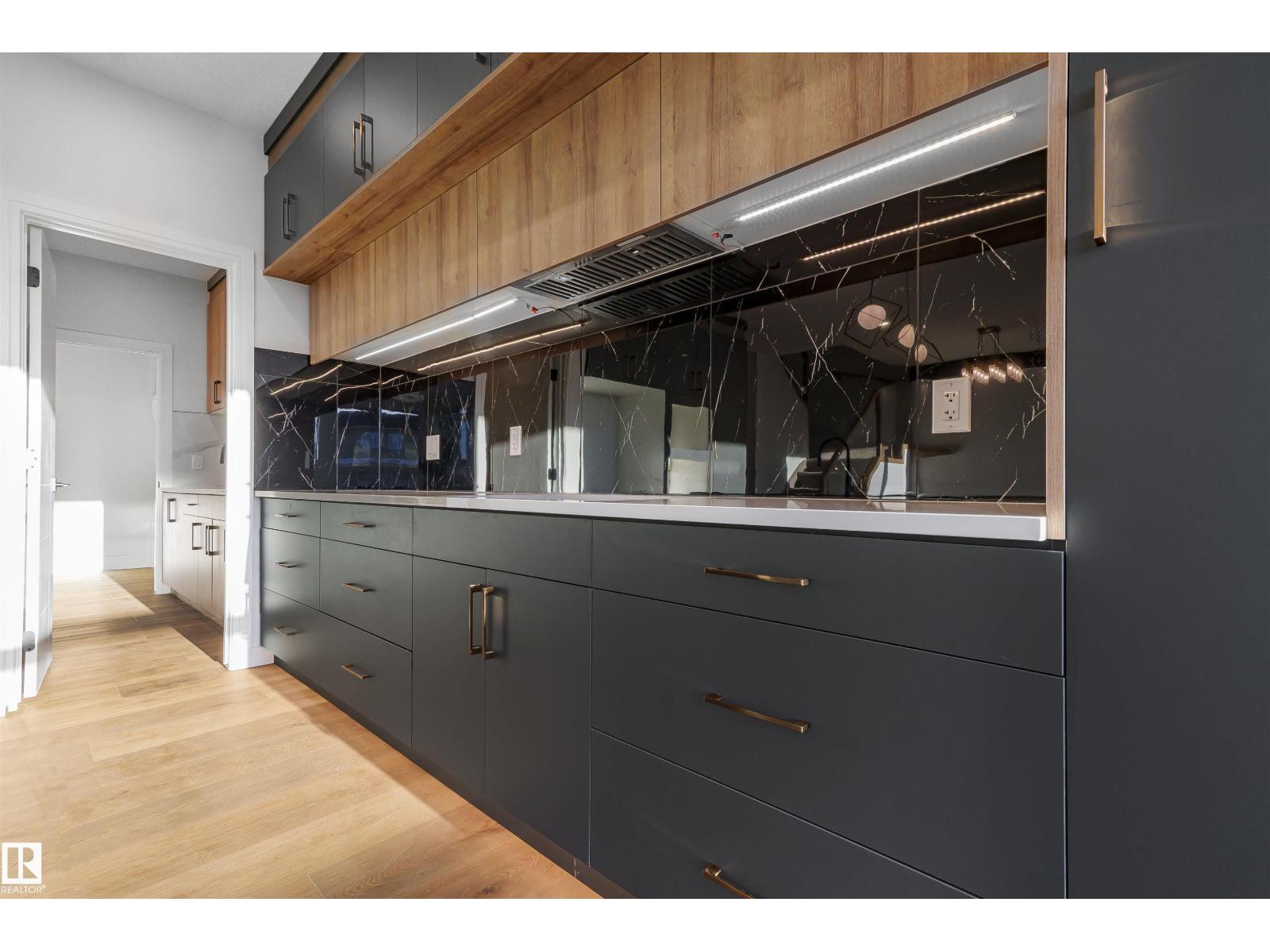 2808 191 ST NW