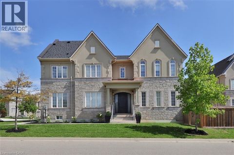 2163 VINELAND Crescent Oakville ON L6H0J6