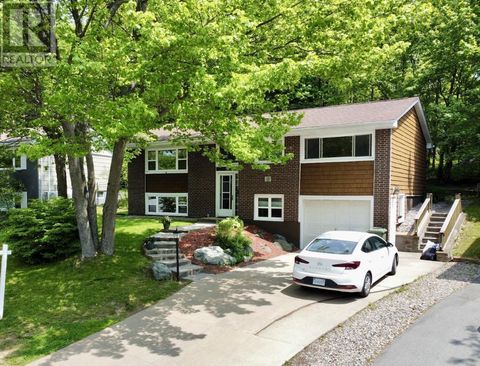 18 Landrace Crescent Dartmouth NS B2W2P9