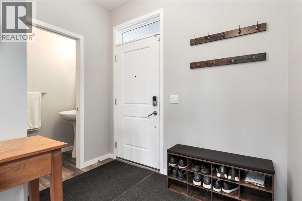 604 Monterey Drive SE