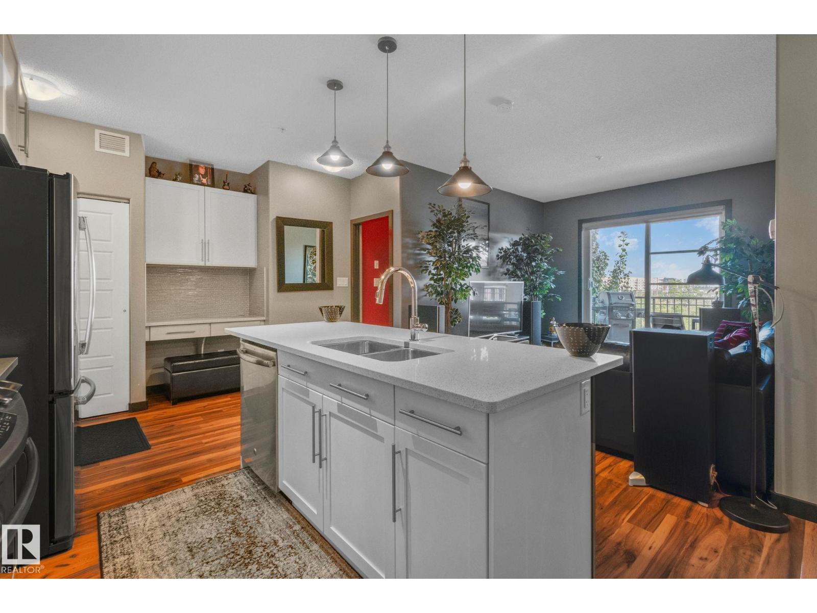 #404 1144 ADAMSON DR SW