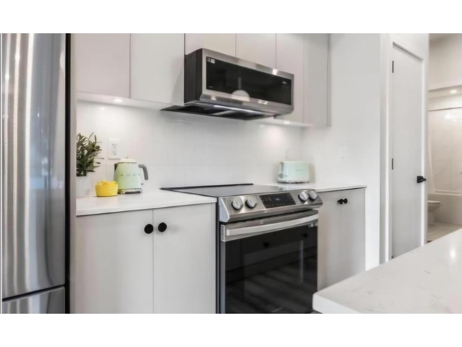 210 45505 CAMPUS DRIVE|Garrison Crossing