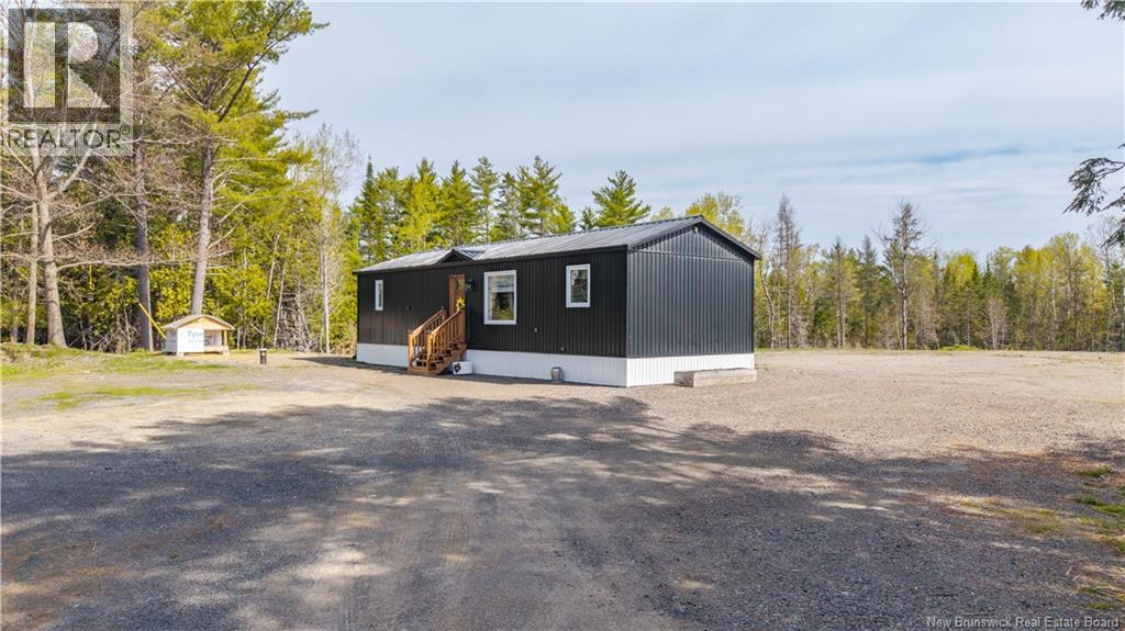 86 Hayman Avenue