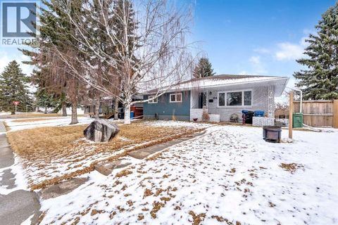 124 Lynnwood Drive SE Calgary AB T2C0S8