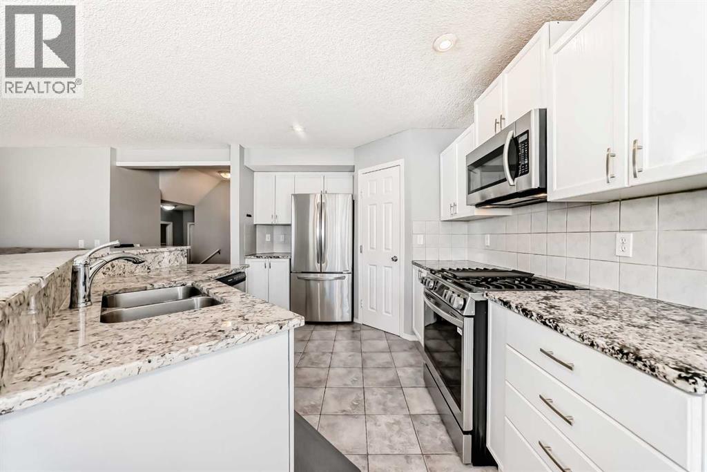 344 Copperfield Boulevard SE