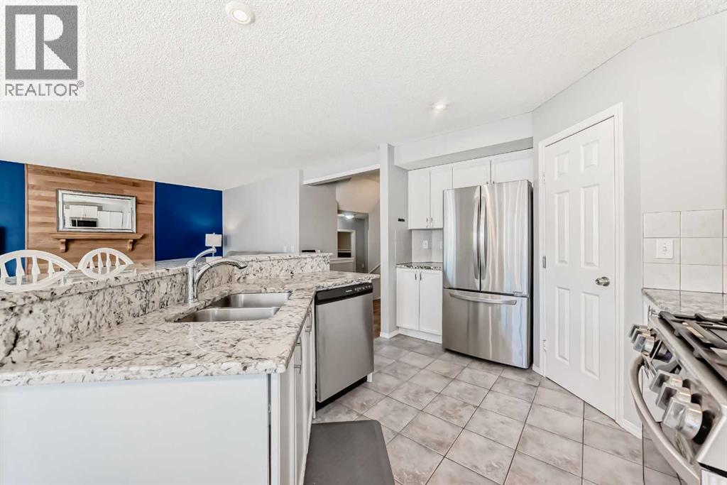 344 Copperfield Boulevard SE