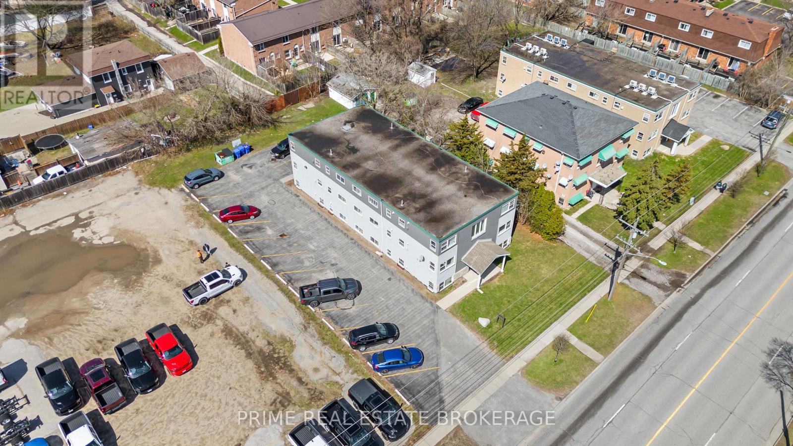 289 INDIAN ROAD S