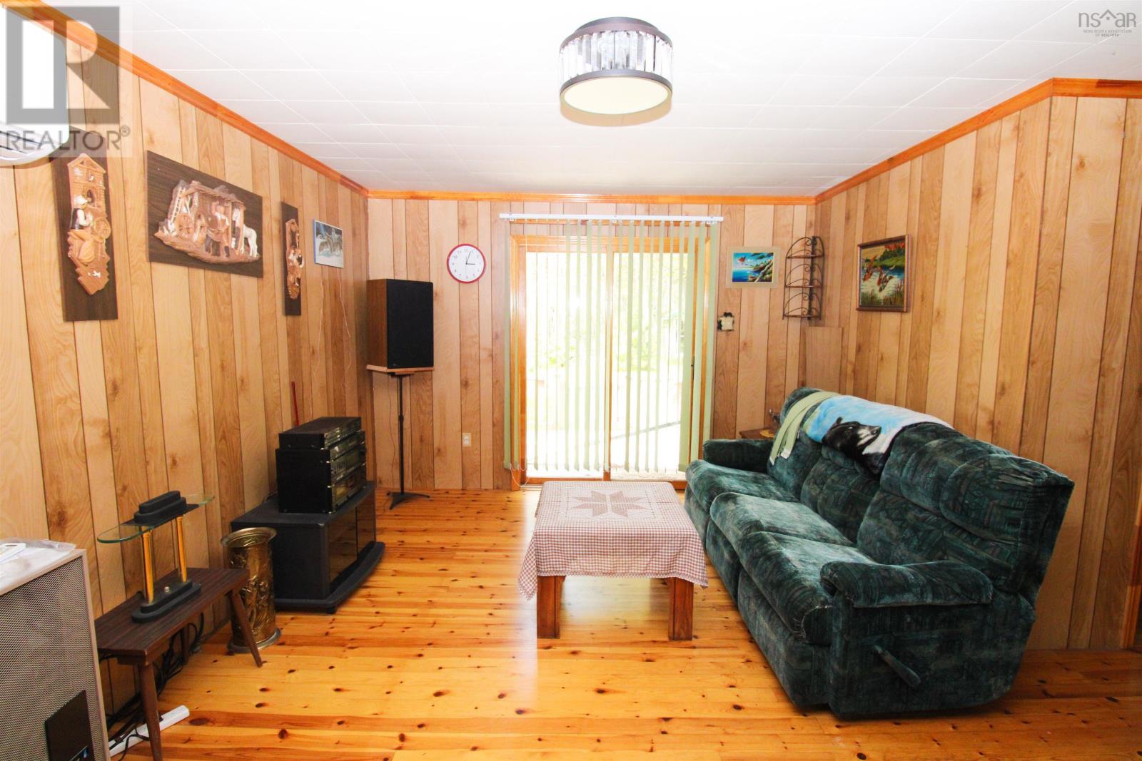 507 Turner Point Drive