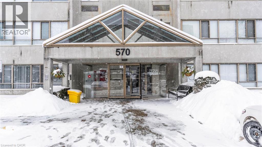 570 PROUDFOOT Lane Unit# 902