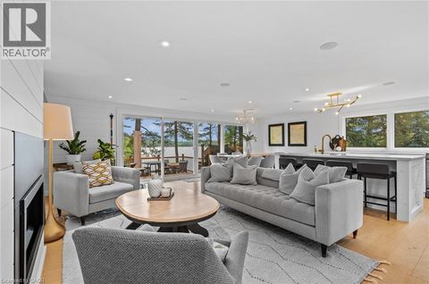 2872 MUSKOKA ROAD 118 W Muskoka Lakes ON P0B1J0