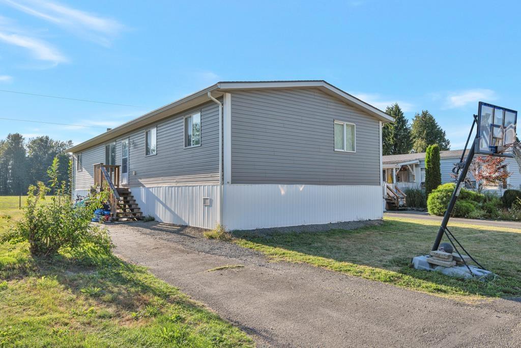 40 52324 YALE ROAD|Rosedale