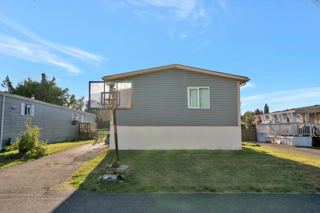 40 52324 YALE ROAD|Rosedale