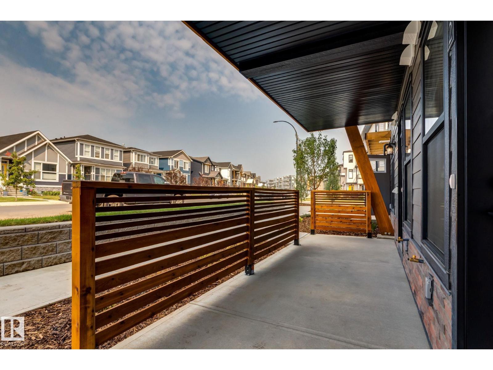 16231 19 AV SW