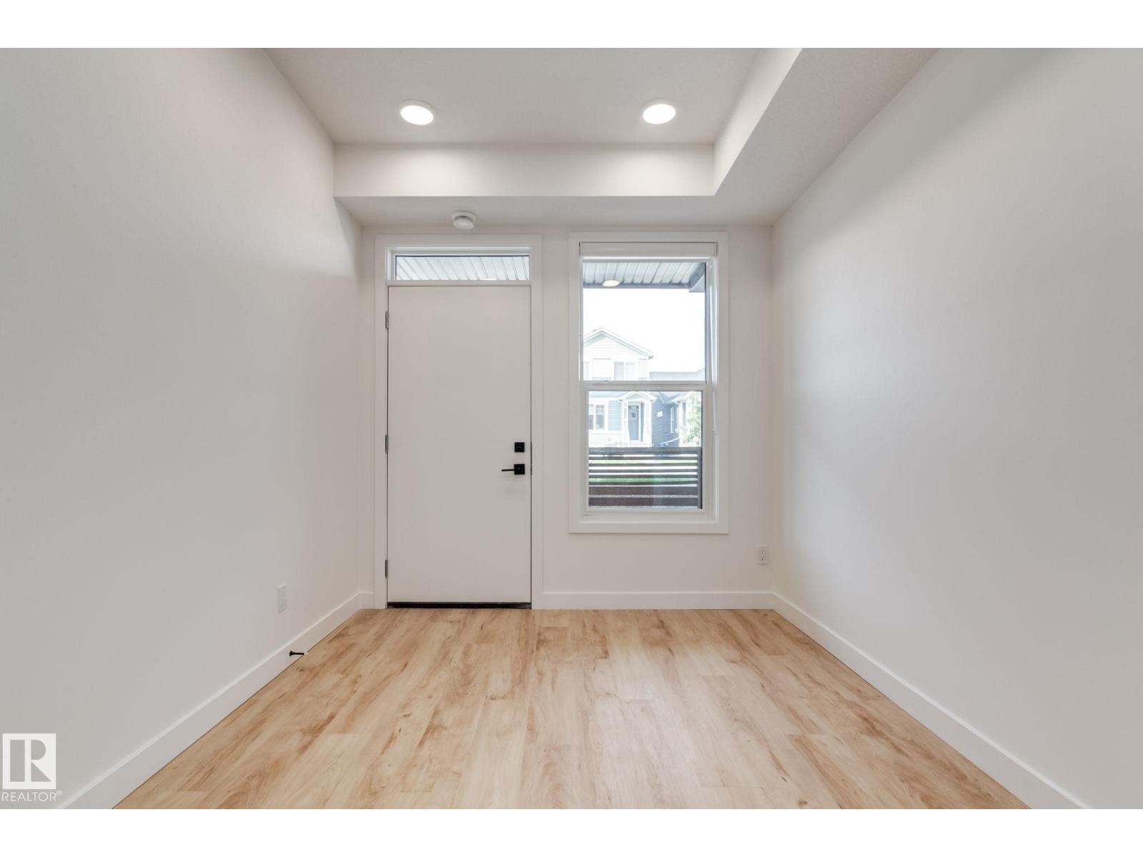 16231 19 AV SW