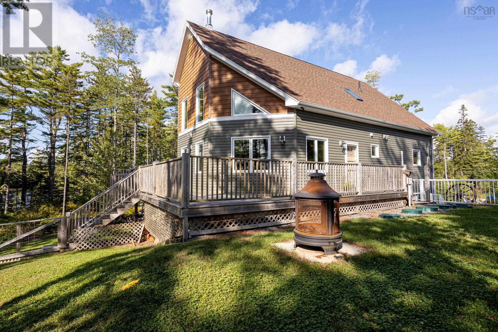 33 Eastern Point Lane