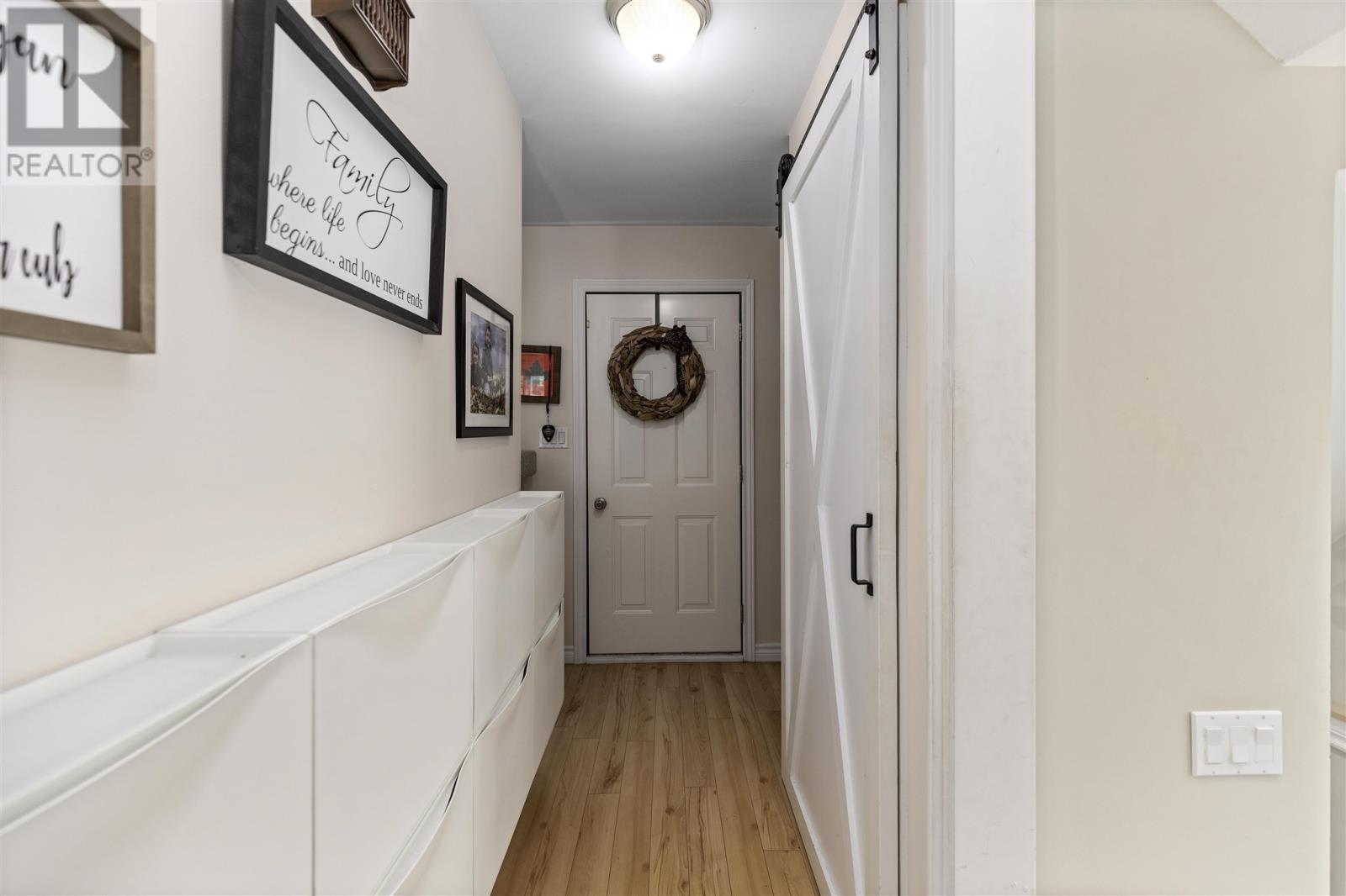 137 Prentice AVE