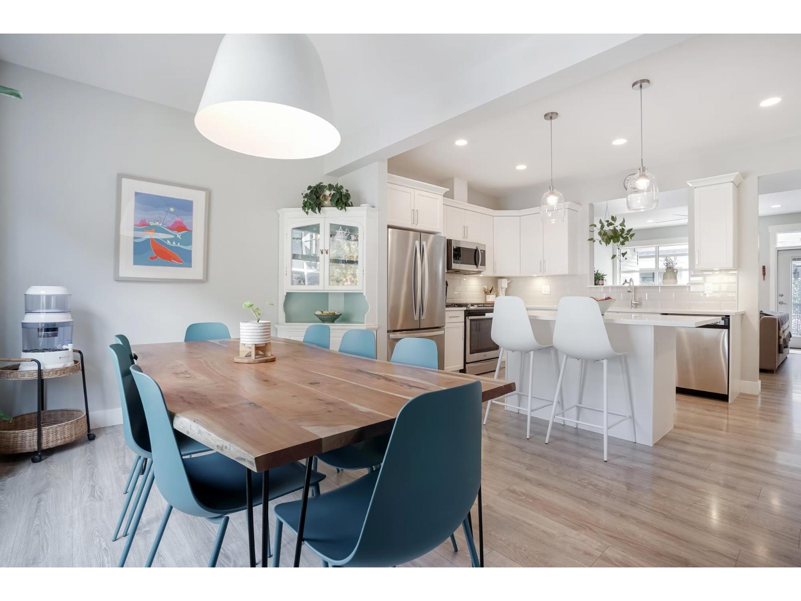 33 386 PINE AVENUE|Harrison Hot Springs