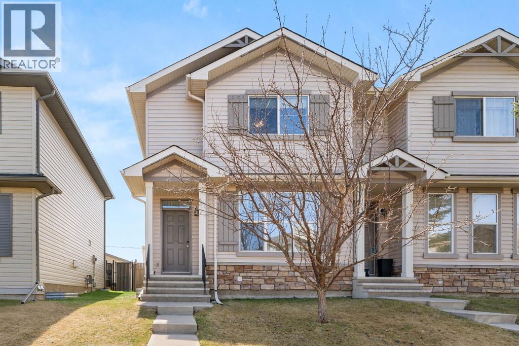 27 Covehaven Mews NE