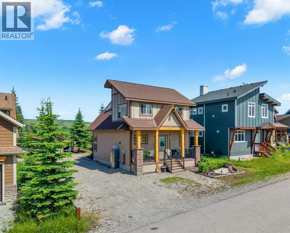 224 Cottageclub Crescent