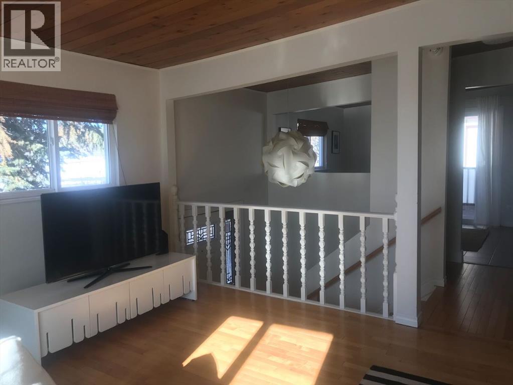 2135 Spiller Road SE