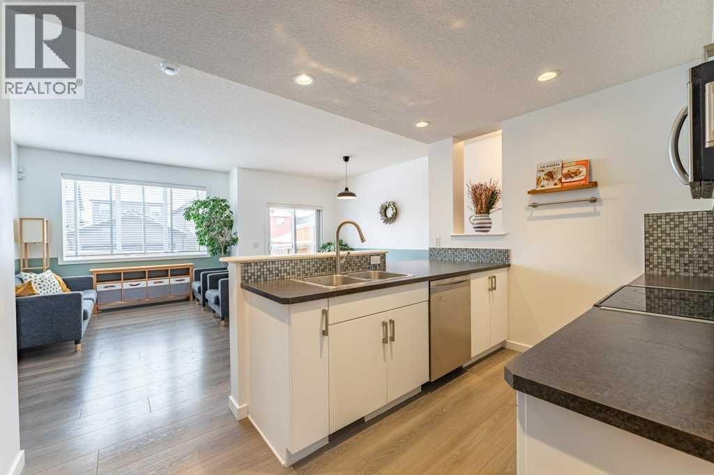 74 Evansridge Crescent NW