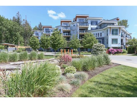 207 5380 TYEE LANE|Garrison Crossing Chilliwack BC V2R6B6