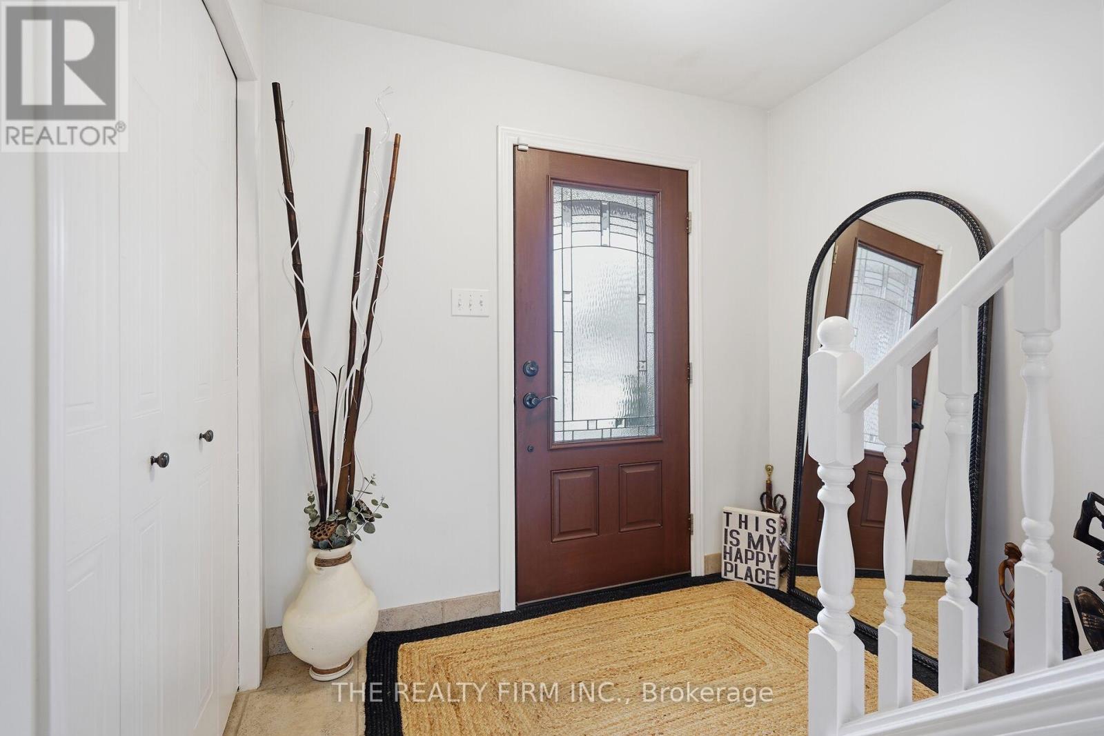 815 DEVERON CRESCENT