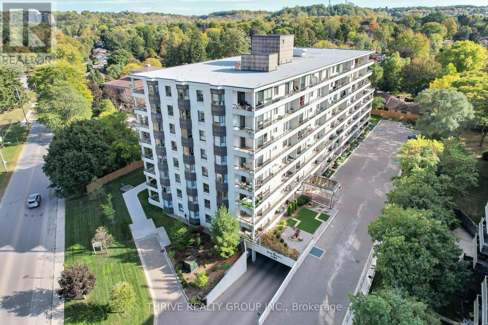 105 - 1180 COMMISSIONERS ROAD W