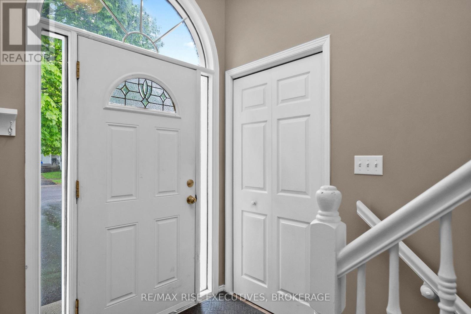 484 GRANDTRUNK AVENUE
