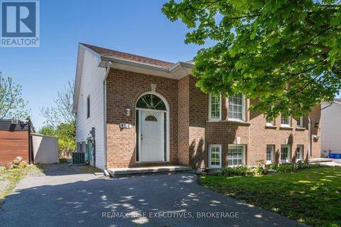 484 GRANDTRUNK AVENUE Kingston (East Gardiners Rd) ON K7M8W8
