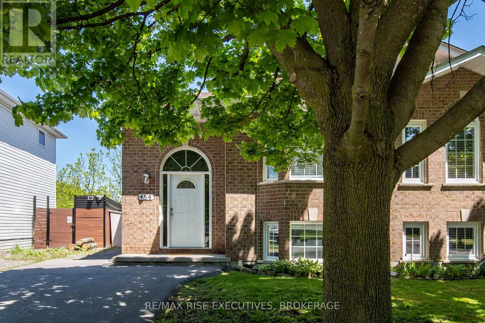 484 GRANDTRUNK AVENUE